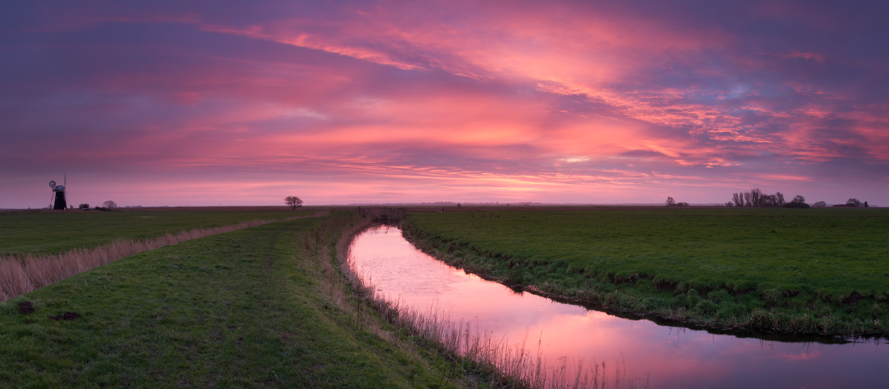 A view towards Muttons Mill